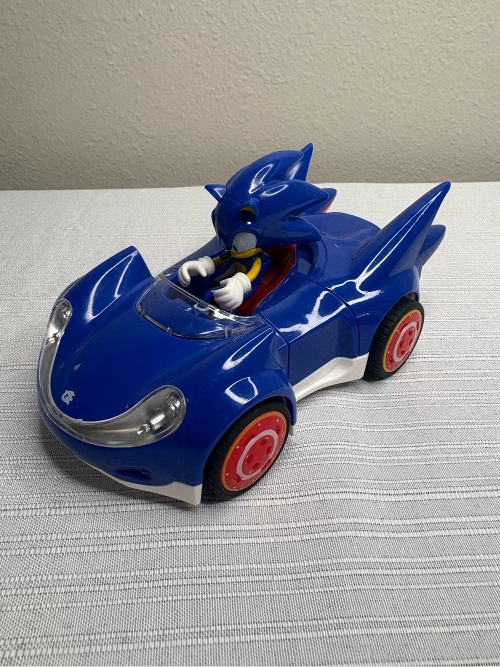 Sega Sonic The Hedgehog Pull Back Car Racer NKOK 2024